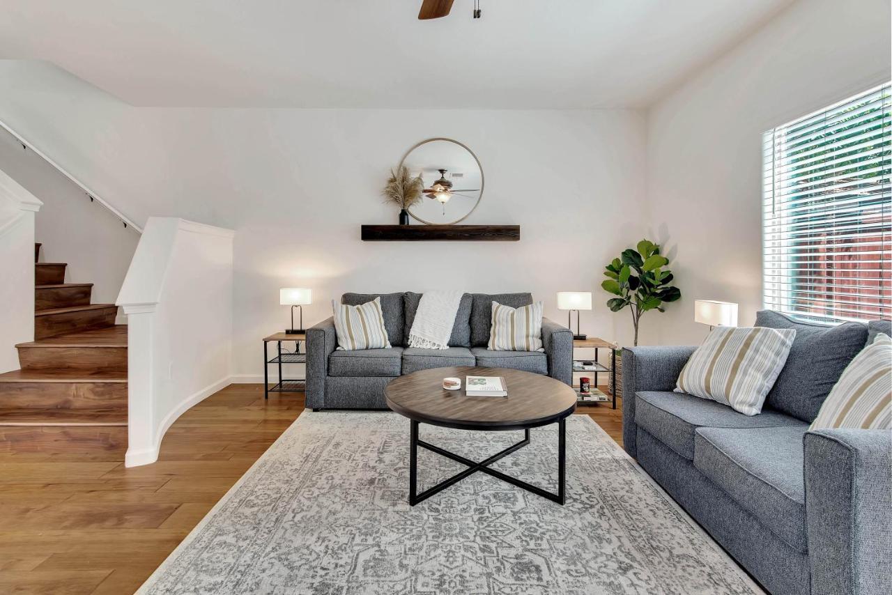 Villa Downtown Paso: Sip N Sleepz 3 Bed/2.5 Bath Paso Robles Esterno foto